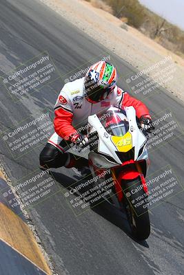 media/Mar-28-2022-Superbike Trackdays (Mon) [[b8603d0f67]]/Open Track Time/Turn 3 Inside/